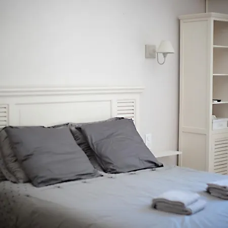 Maison D'hotes Longomai Vendégház