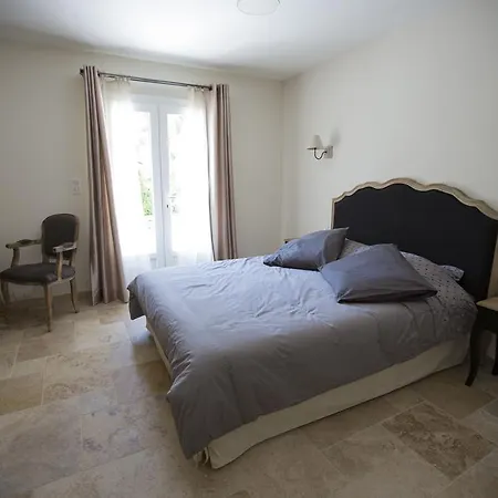 Vendégház Maison D'hotes Longomai *